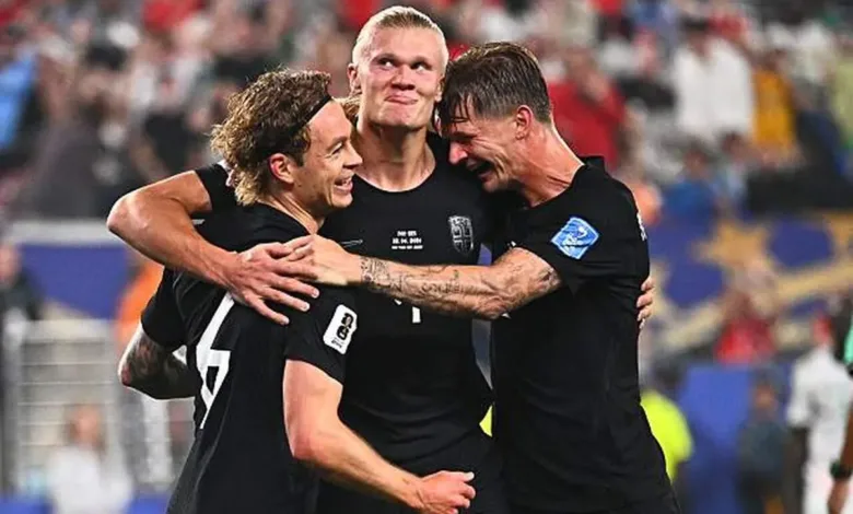 هالاند يقود النرويج للتأهل رسمياً بثنائية أمام السنغال منتخب النرويج