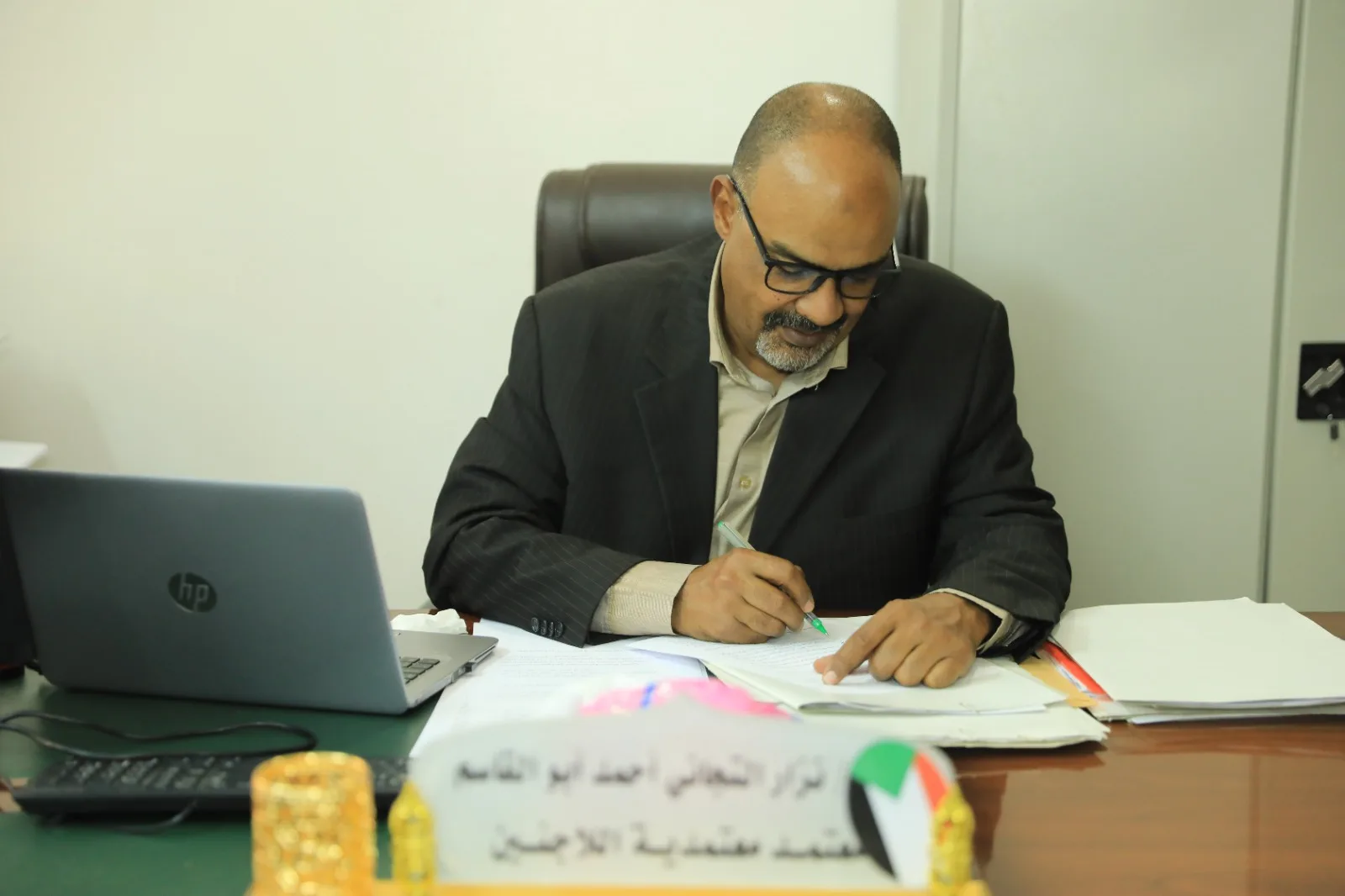 السودان يدعو لاجئي جنوب السودان بالخرطوم لتحديث بياناتهم وتجديد بطاقاتهم معتمدية اللاجئين