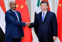 البرهان يهنئ شي جين بينغ ويشيد بالعلاقات السودانية الصينية البرهان والرئيس الصيني
