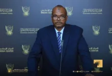 وزير التربية يؤكد وصول كنترول الشهادة السودانية إلى الرصد النهائي وزير التربية والتعليم السوداني الدكتور التهامي الزين حجر