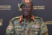 وزير الدفاع السوداني الفريق حسن داؤود كبرون