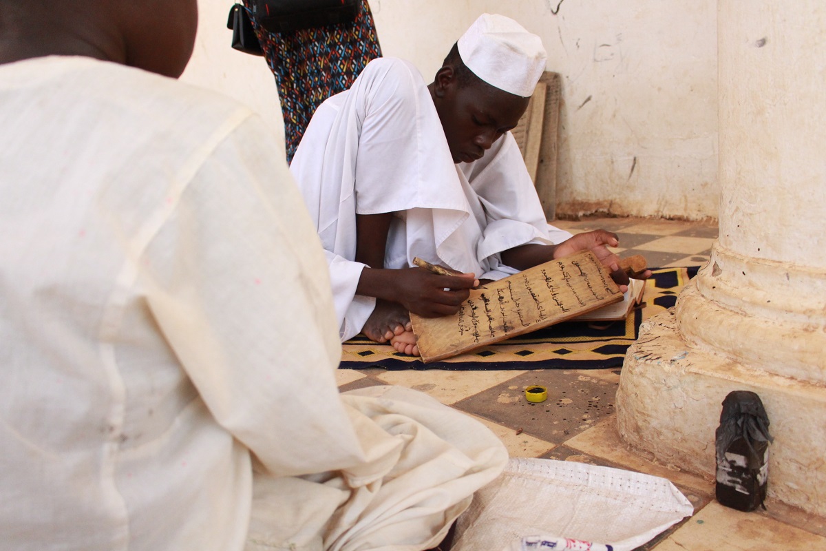 اللوح والدواية في خلاوى القرآن.. إرث تعليمي وروحانية تتوارثها الأجيال في السودان خلاوي القران
