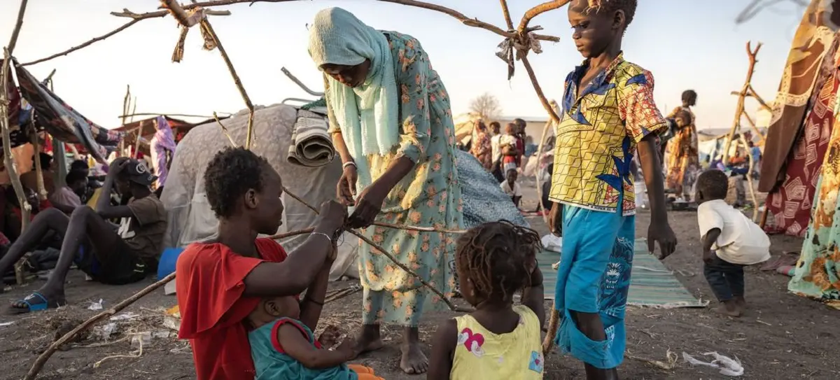 في مخيمات الأبيض.. الجوع يرسم ملامحه على أجساد الأطفال اطفال السودان نازحين