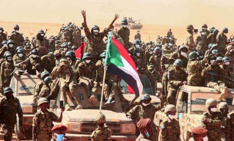 الجيش يتصدى لقوة متسللة بشمال كردفان وانشقاق جديد بـ"الدعم السريع" جنود من الجيش السوداني