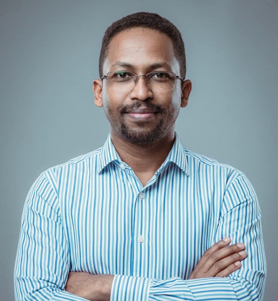 محمد عبيد يكتب: عزيزي المغترب... كيف تنجو في أهم سنين عمرك؟ FB IMG 1789322805711