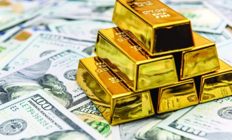 أسعار الدولار والعملات الأجنبية والذهب في السودان اليوم صورة رمزية للدولار والذهب