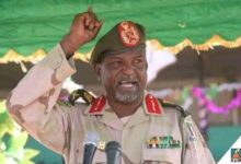 بدء محاكمة ضابط سوداني بتهم تقويض النظام الدستوري الفريق علي النصيح القلع