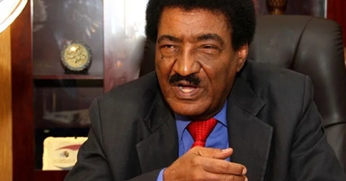 عبد المحمود عبد الحليم : على لجنة الحوار نسيان الانتماءات السابقة والابتعاد عن الوجاهة وعدم استعجال الظهور الإعلامي عبد المحمود عبد الحليم