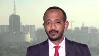 الصحفي عطاف مختار