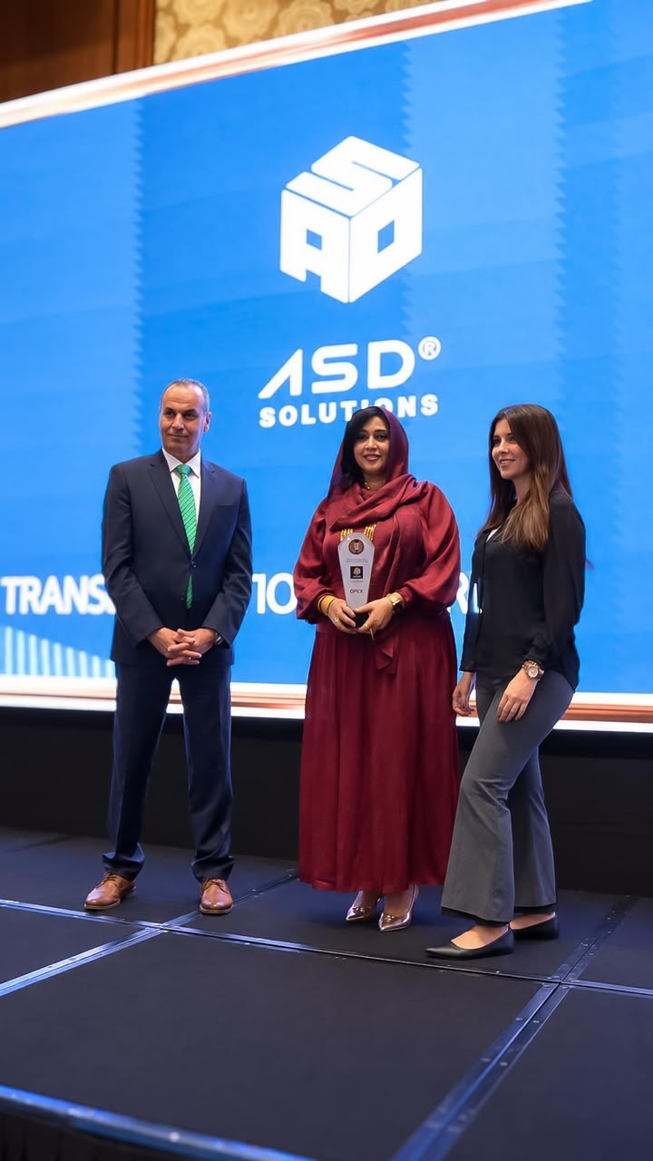 عسجد الكاظم وشركتها تحصدان جائزتين في الابتكار المالي بالدوحة عسجد الكاظم 2