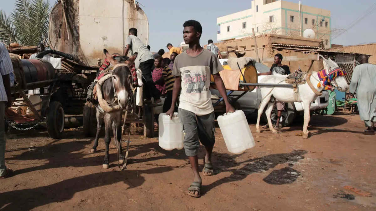 أي وظيفة في الحرب؟ شباب السودان وسوق العمل كارو مياه - أي وظيفة في الحرب؟ شباب السودان وسوق العمل